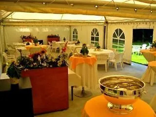 Lodewijk Male Hotel Brujas
